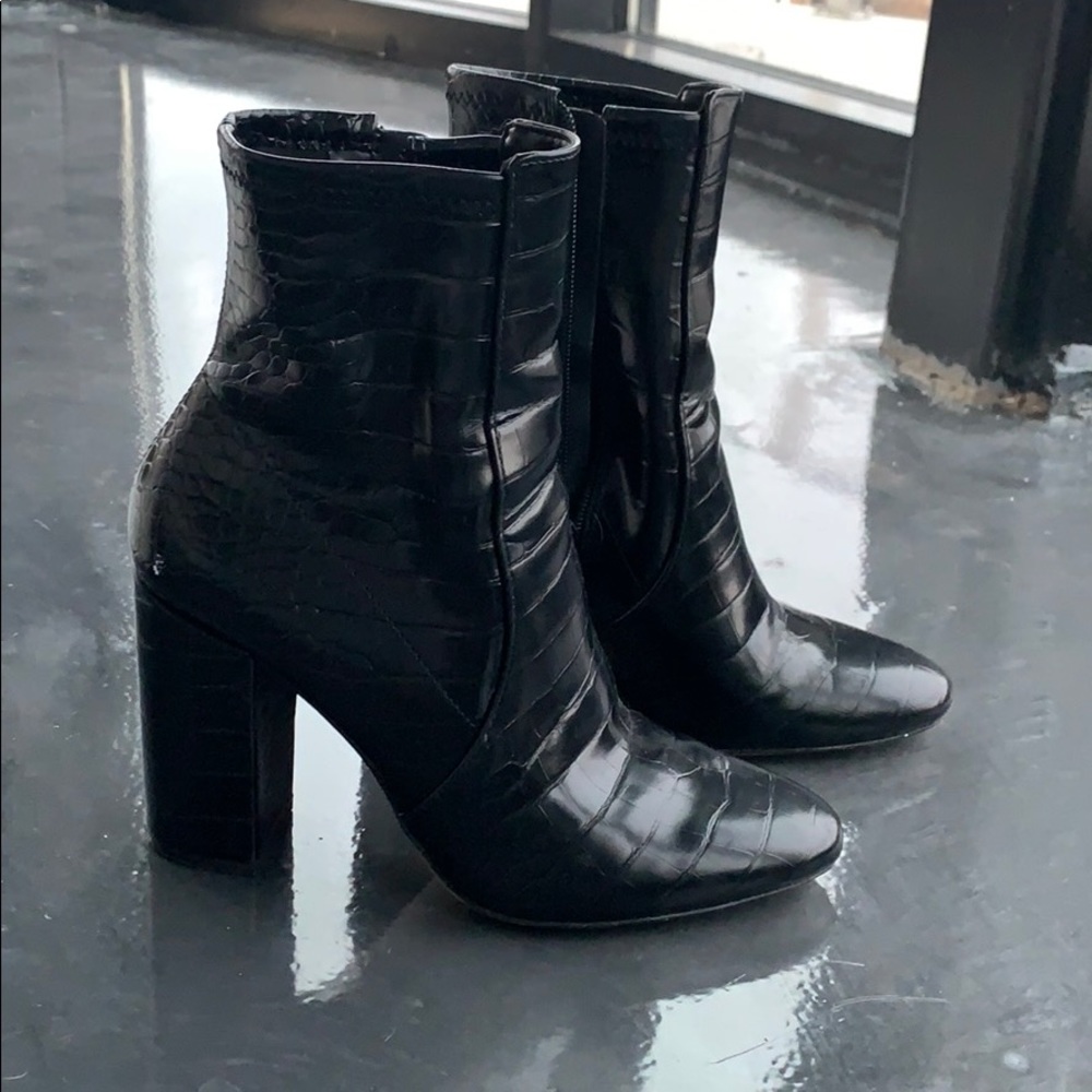 Faux leather heeled booties